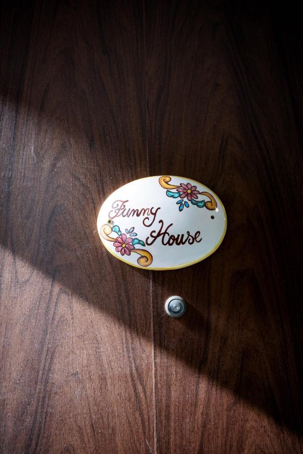 Casa Vacanze Funny House Consalvo Napoli Eksteriør bilde